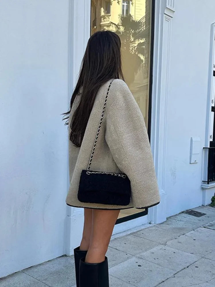 Yani - Veste en Laine Élégante