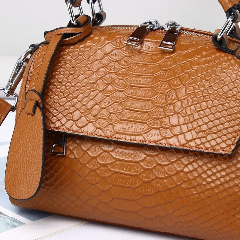 Lucy™ | Sac à main élégant avec embossage crocodile