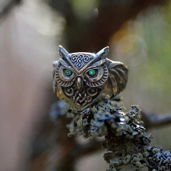 Bague émeraude hibou