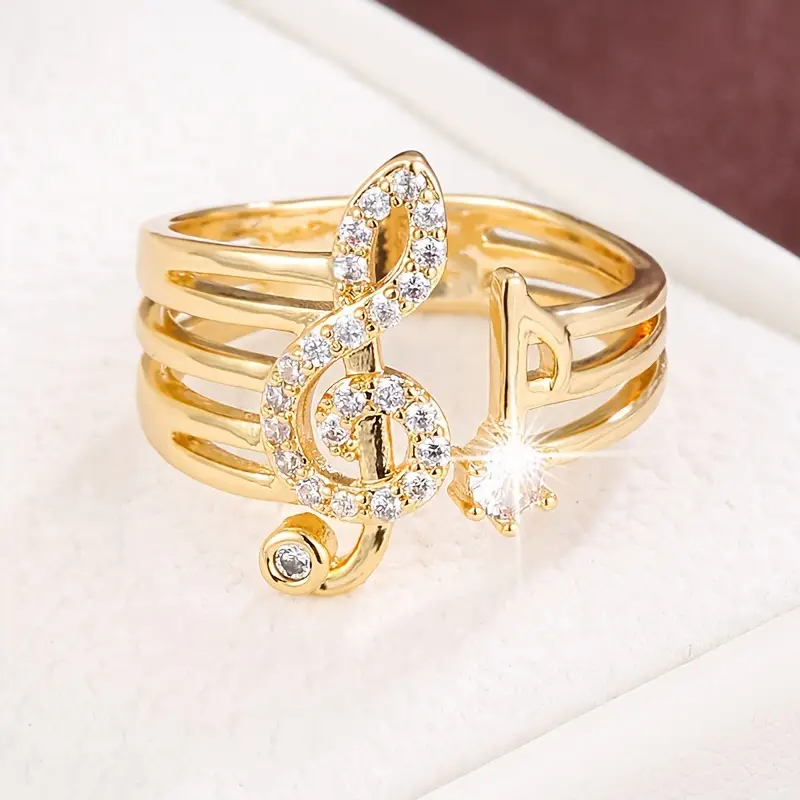 Golden Zirconia Clef Ring
