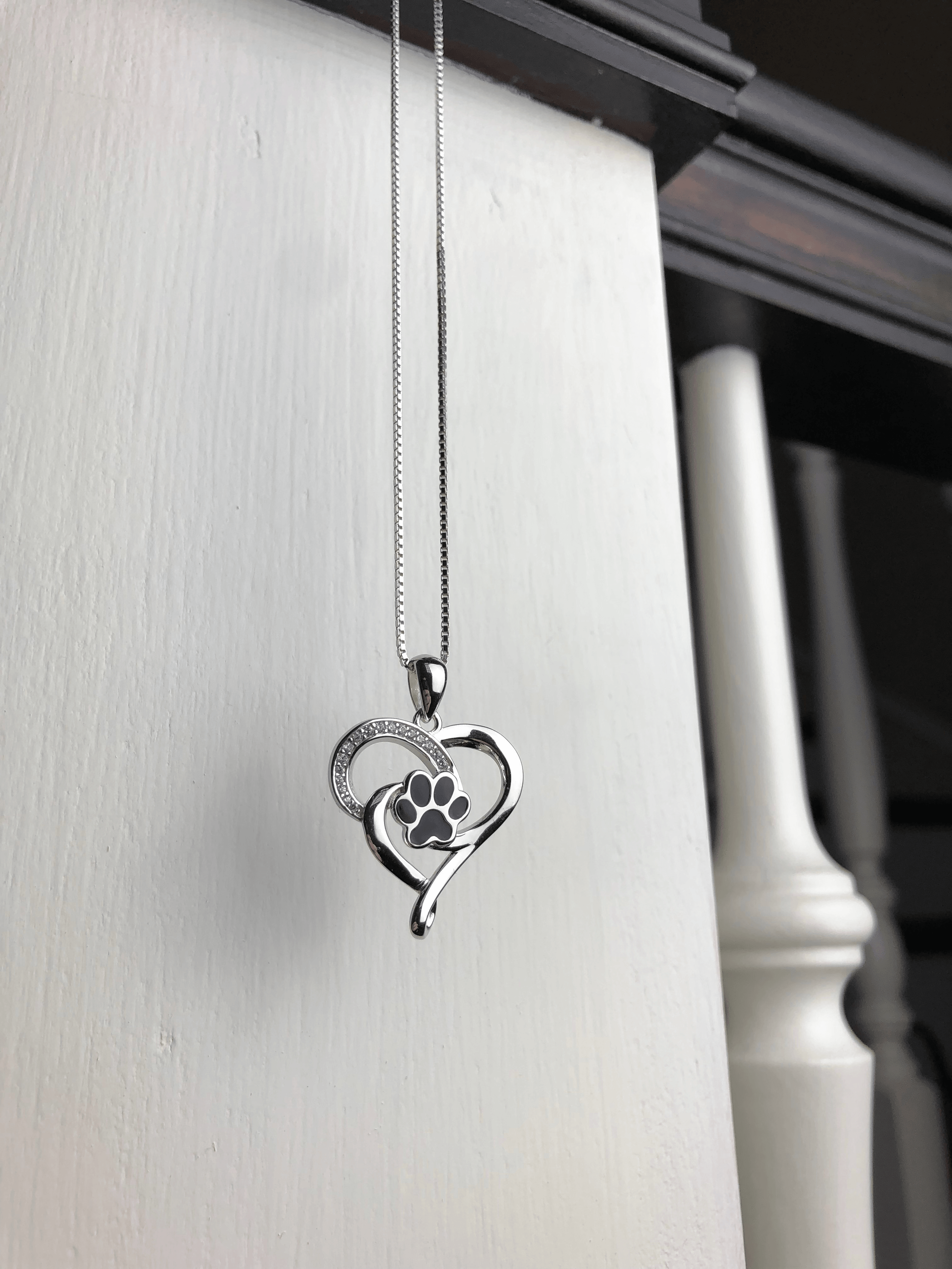 ELIN – Collier Infini avec Cœur & Patte en argent