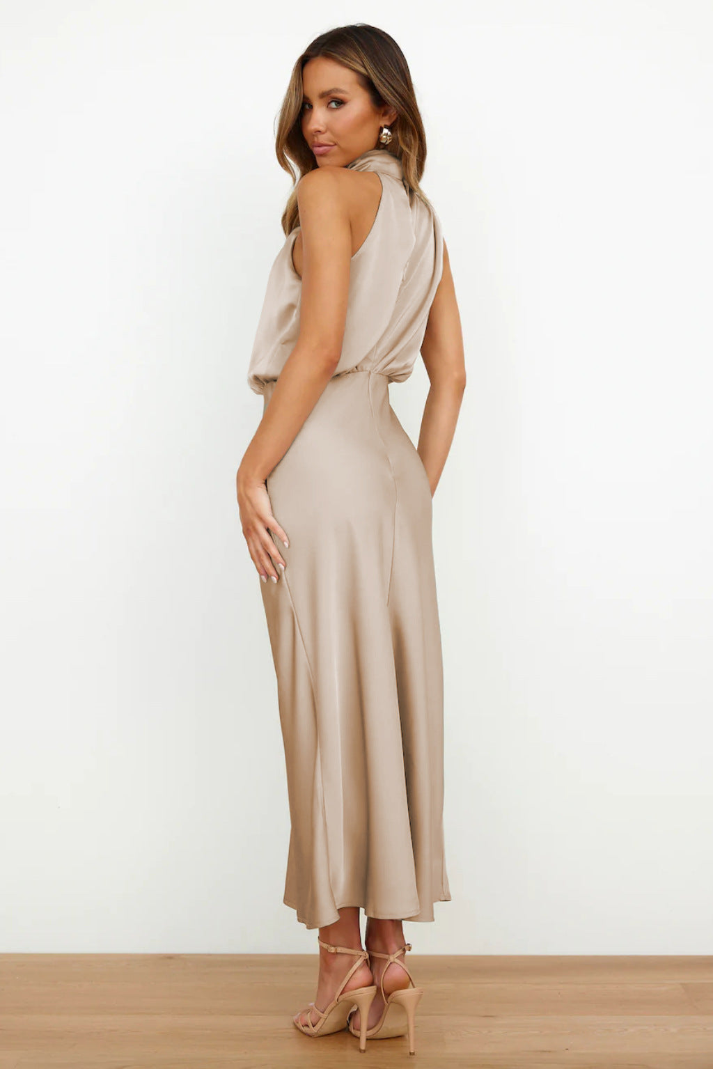 Carlina | Long Satin Dress with Halter Neckline