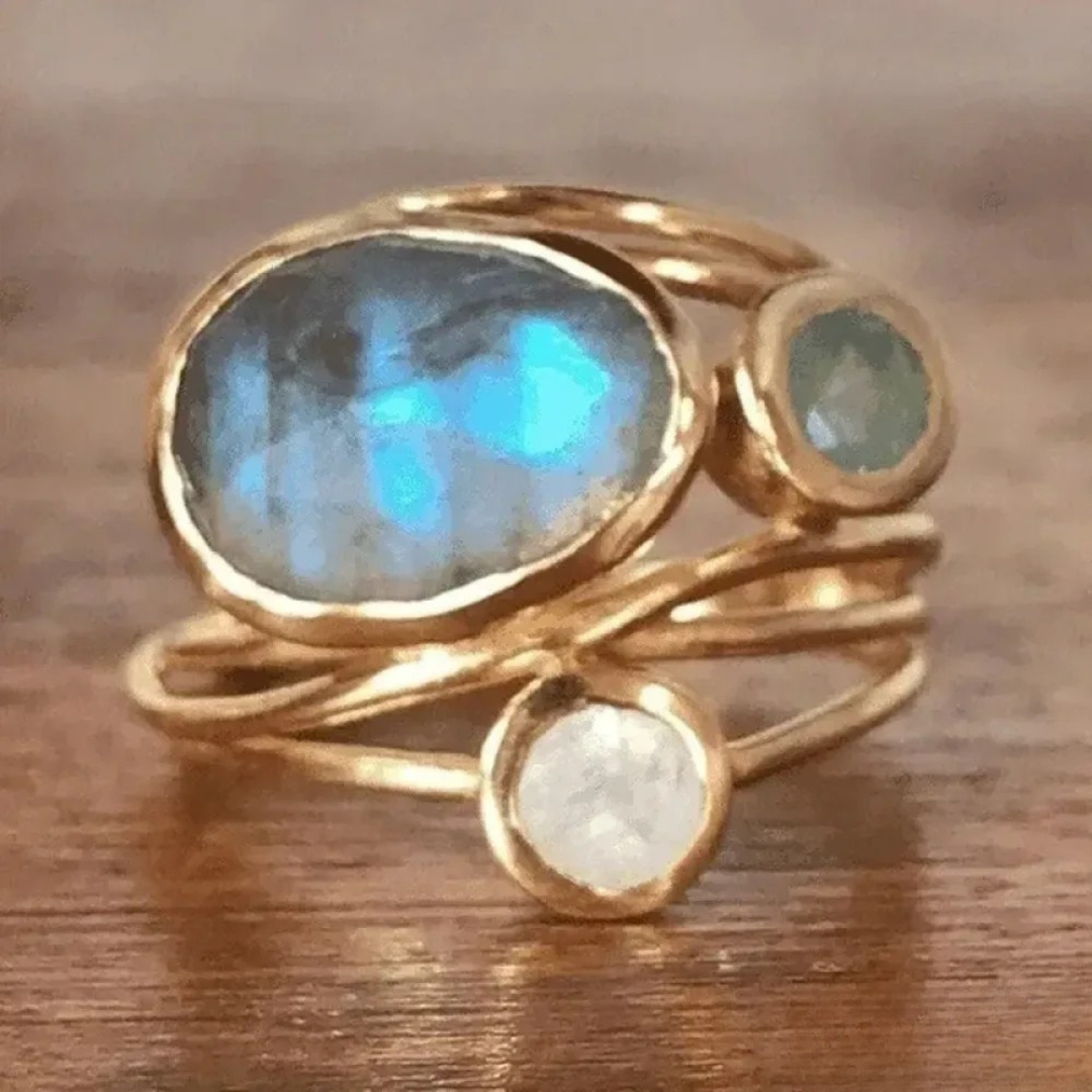 Bague vintage effet pierre de lune bleue