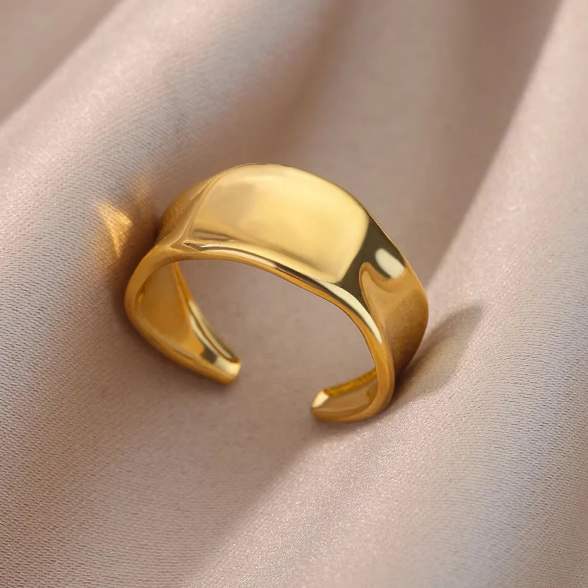 Bague Ajustable au Design Géométrique – Finition Or