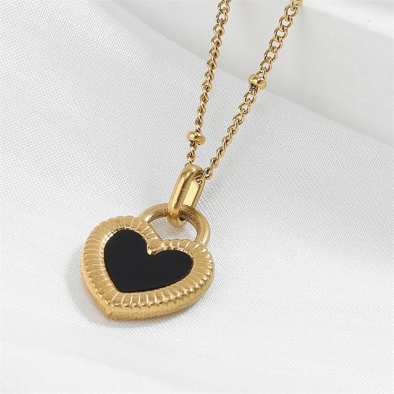 Collier Double Cœur Noir plaqué or 18K avec zircon