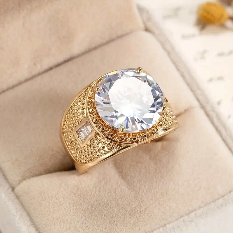 Bague avec cristal rond scintillant